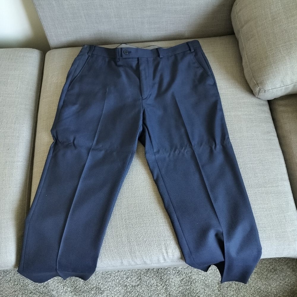 Van Heusen Men's Regular Fit Suit Separates 38W X 30 L